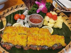 -老滇山寨•云南特色菜•地方菜•民族风情歌舞表演(金碧店)