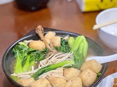 鸭腿砂锅粉丝-凡老头米线砂锅(古荡新村西粮站)