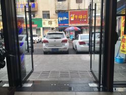 -红人馆造型十添