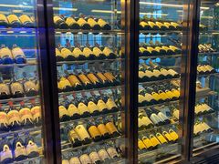 面包甜点陈列柜-红门金汤·港式火锅(英皇集团中心店)