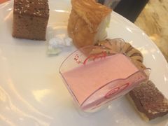 -舜耕山庄四时万和自助餐厅