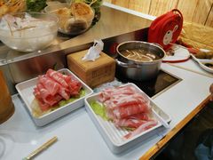 -百品聚旋转火锅(号外店)