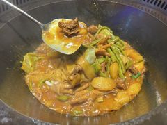 -山河屯铁锅炖·非遗东北菜(南山店)