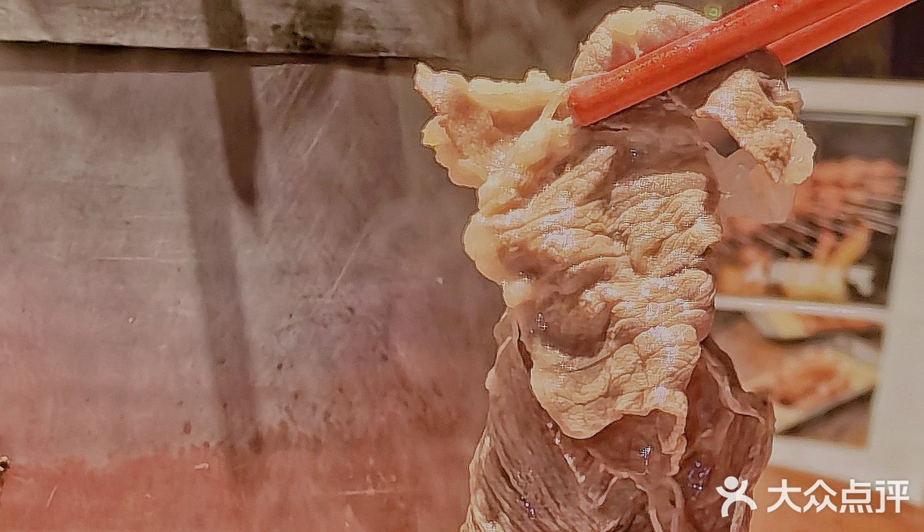  讲真的！在上海就吃过这一次正宗的山泉清水铜锅涮肉‼️