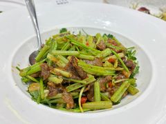 -万龙洲海鲜(大兴绿地缤纷城店)