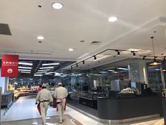 -家乐福(古北店)