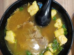 油豆腐牛肉粉丝汤-小杨生煎(湟普汇店)