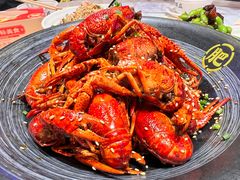 -肥肥虾庄·金牌油焖大虾(首义路店)
