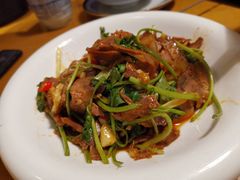 凉拌牛腱肉-老板很二(吉大店)