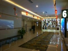-UME影城(4DX情侣金牛店)