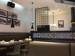 大堂-李子坝梁山鸡(北碚万达五鸡哥店)