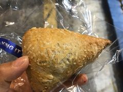 黑胡椒奶酪司康-Juicy Bakery(大学路店)