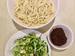 -黑八私房老北京炸酱面