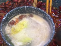 -渔香岛美蛙鱼头火锅(威清路店)