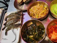 -釜山火炉·海鲜烤肉(紫藤路店)