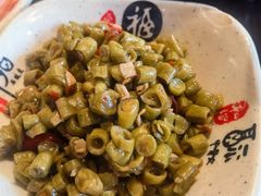 -富正毅三下锅·湘西韵味(天门山索道店)