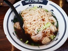 -黑白电视长沙小吃(美林M·LIVE天地东座店)