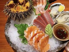 三文鱼刺身-山川小町·极番烧肉(新地假日广场店)