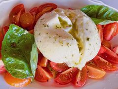 burrata&nbsp;caprese-Fiume福弥意大利餐厅