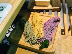 手工三色面-六少·猪肚包鸡火锅(卓悦INTOWN店)