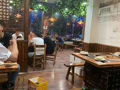 大堂-三里屯土灶炖公鸡地锅鸡(江东店)