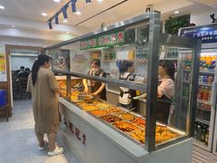 自助取餐区-晓宇盒饭(民安街店)