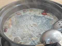 -濠轩阁特色生蚝火锅(水湾路店)