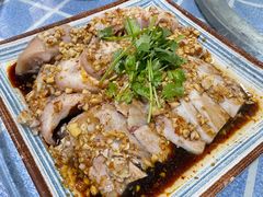 沙姜白切猪手-石岐乳鸽村(南海第三分店)