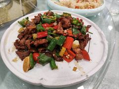 -马尔龙新疆饭店·清真(瑞景店)