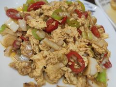 -九妹农家大铁锅东北菜(江湾店)