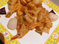 酥皮大明虾-那家小馆•北京菜•烤鸭(中关村店)