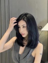-苑苑发型设计