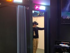 -VR间客漫虚拟现实体验馆(汉街店)