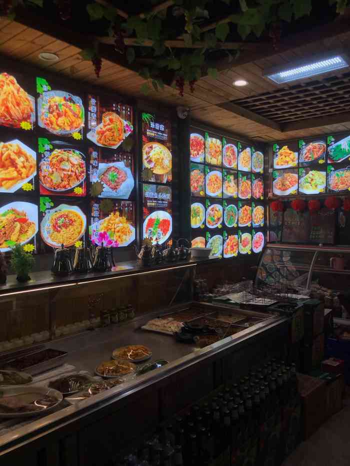 乡村小厨砂锅居-"乡村小厨砂锅居,地址位于齐齐哈尔市铁锋区.