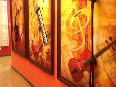 -音皇乐友汇量贩式KTV