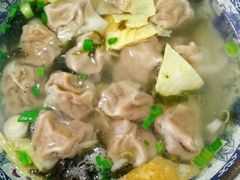 -老新隆牛肉锅贴(新街口店)