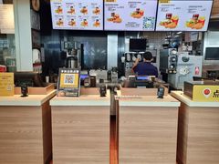 -麦当劳(深圳北站高铁店)