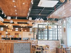 大堂-劳顶笨咖啡(益华广场店)