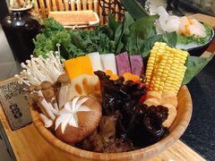 -湊湊火锅·茶憩(上海合生汇店)