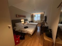 -汉庭(上海虹桥路地铁站店)