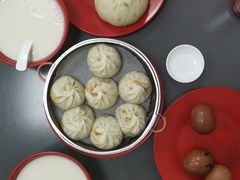 -天天大肉包
