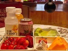 -涨巢·潮玩水疗局