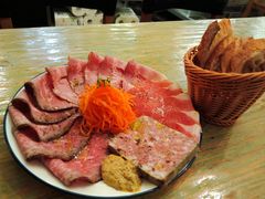 -羽深肉铺 Steak & Wine