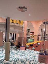 -奈尔宝家庭中心·亲子餐厅(鄞州万达店)