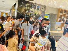 -武汉世茂希尔顿酒店·汇·全日餐厅
