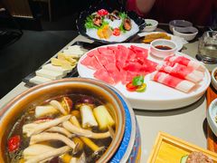 -享月汤皇·海鲜小火锅·聚会(曲江创意谷店)