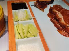 老北京挂炉烤鸭-松沪名灶·豆浆鱼头·新上海菜(飞航吾悦广场店)