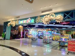 -LuckyStar幸运星家庭娱乐中心(东莞国贸店)