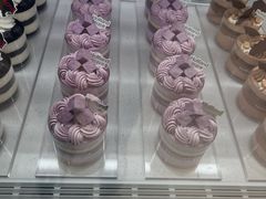 -好利来(上海长宁龙之梦店)