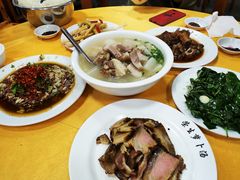 -荣生萝卜汤饭店
